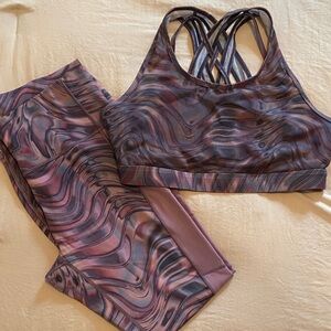 Fabletics Swirl Pattern Sports Bra and Leggings Set